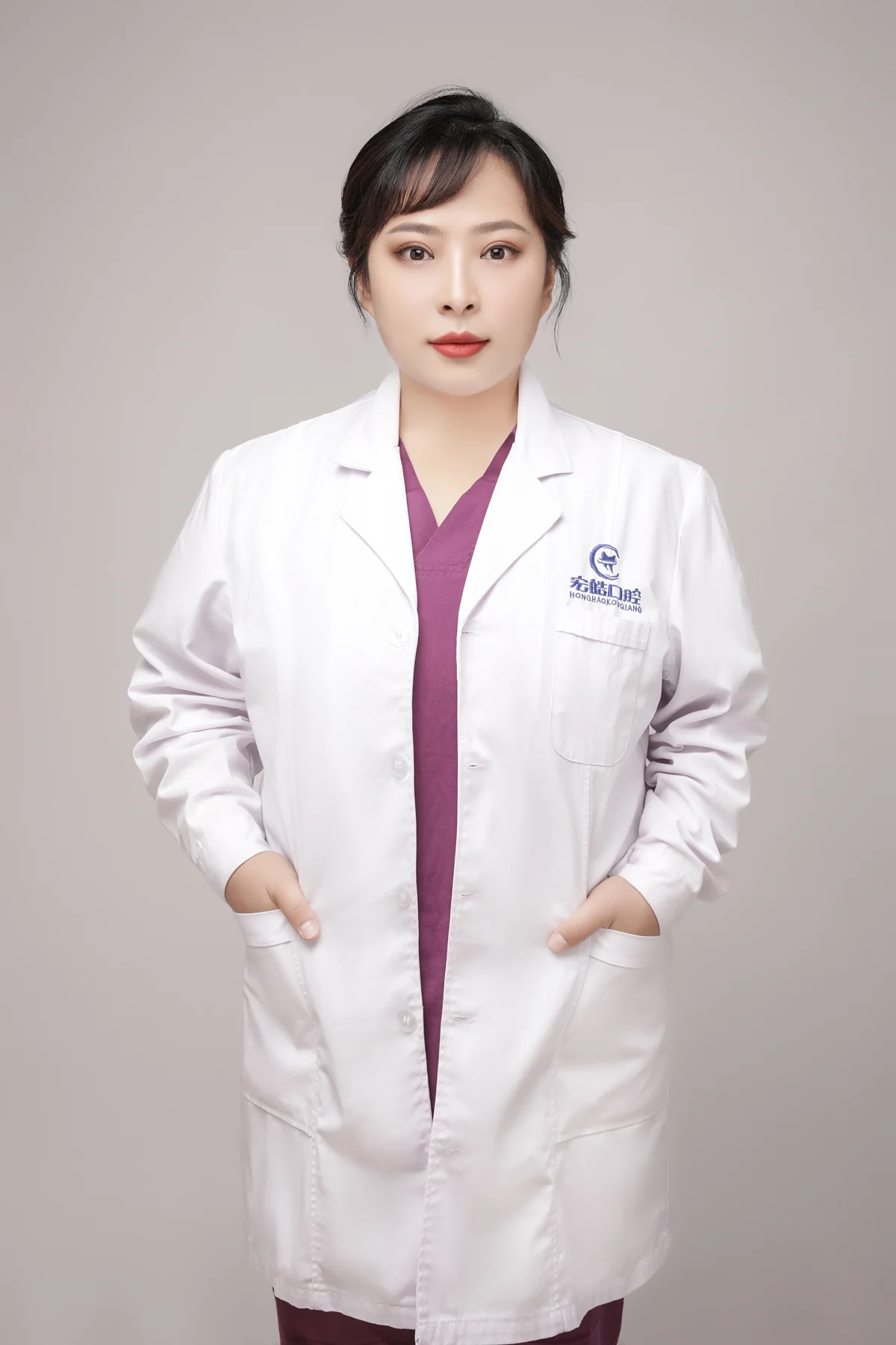 张子娟主治医师 · 麒麟湾门诊部主任形象照